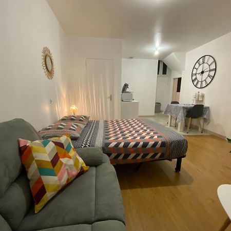 Excideuil Studio Chaleureux Centre Ville מראה חיצוני תמונה