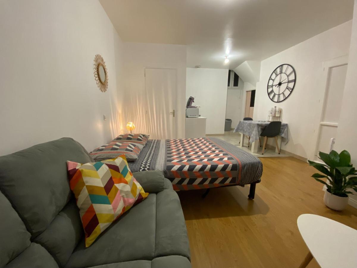 Excideuil Studio Chaleureux Centre Ville מראה חיצוני תמונה