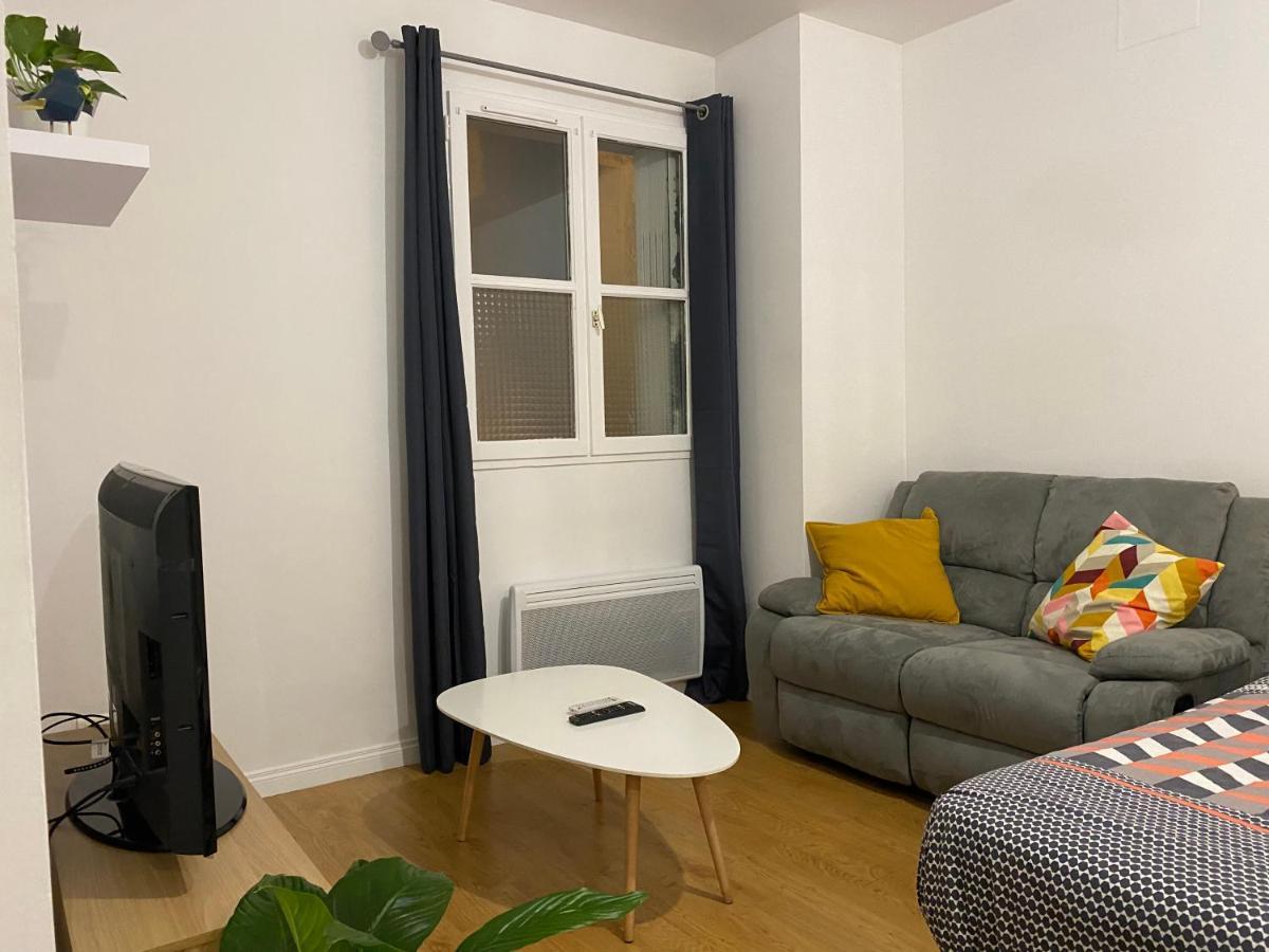 Excideuil Studio Chaleureux Centre Ville מראה חיצוני תמונה